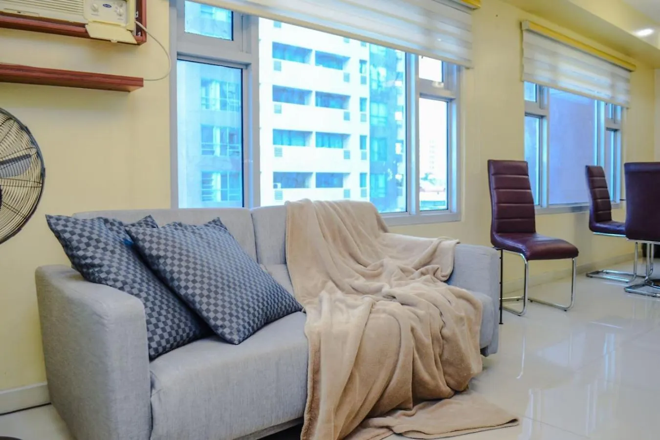 Lejlighed Metro Luxe Stay Near Doj Embassy And St Lukes Manila