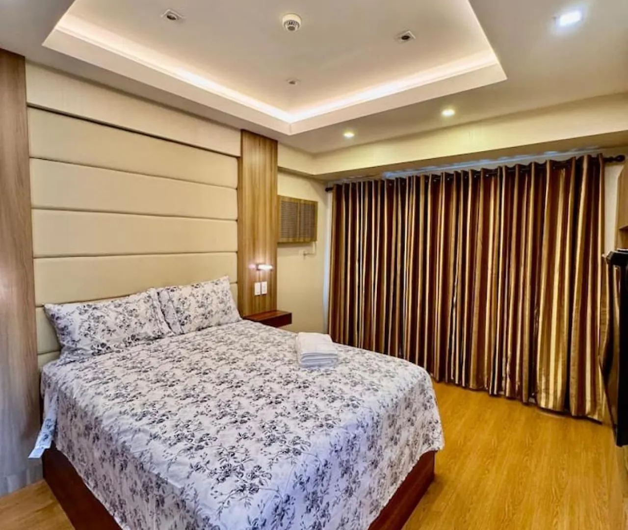 Metro Luxe Stay Near Doj Embassy And St Lukes Manila